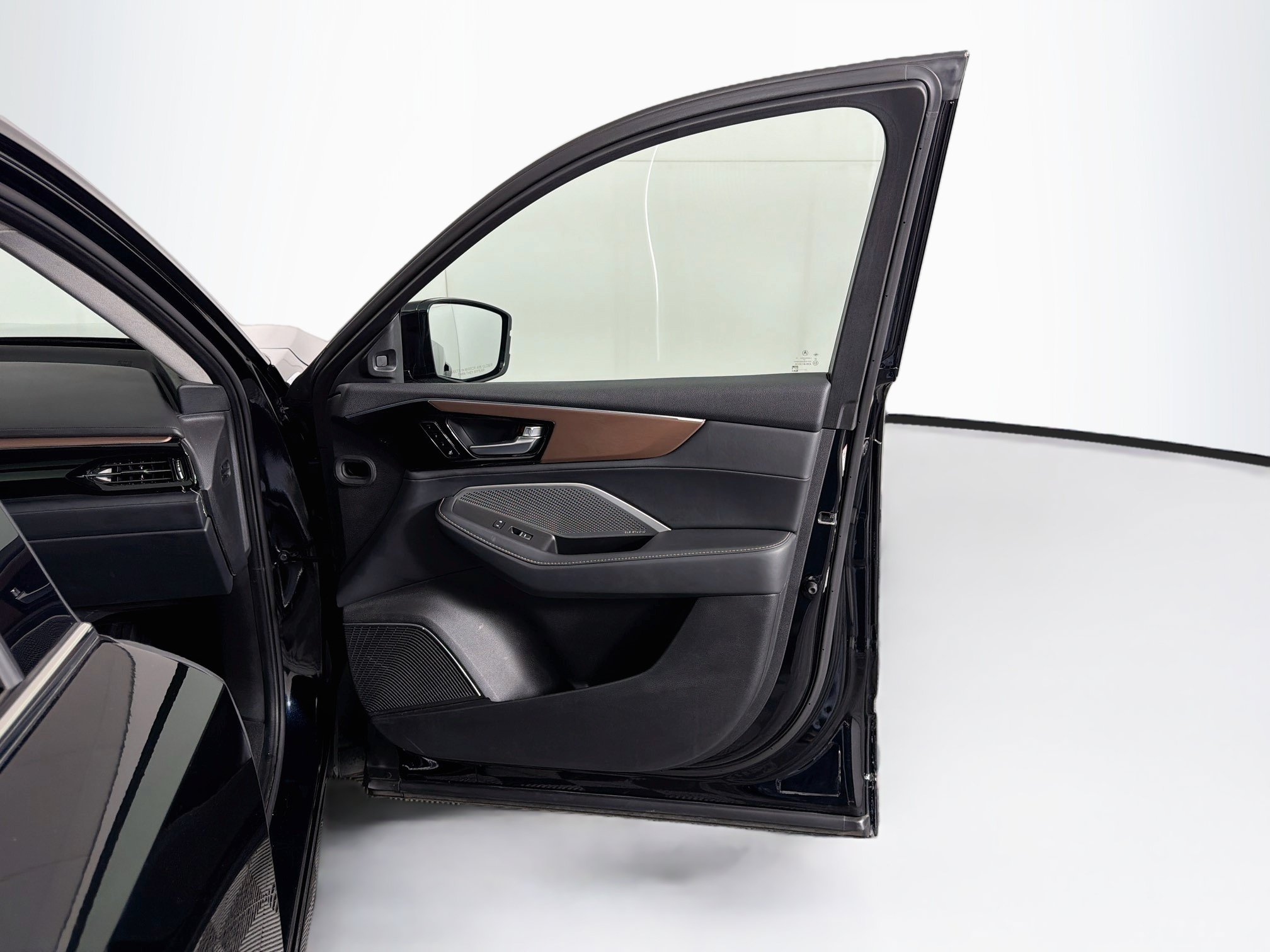 Used 2022 Acura MDX w/ Technology Package FWD image 35