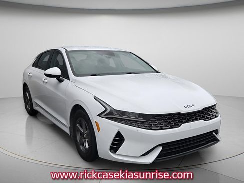 Used 2023 Kia K5 LXS FWD image 4