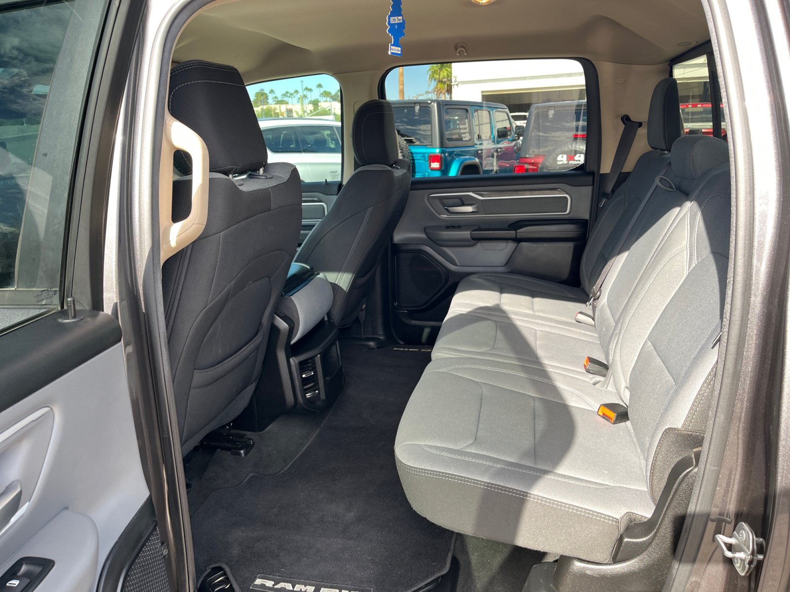 Used 2020 RAM 1500 Big Horn RWD image 28