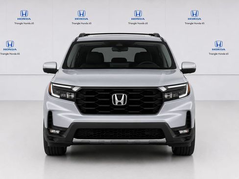 Used 2025 Honda Passport EX-L image 2
