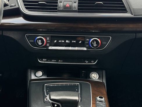 Used 2018 Audi Q5 2.0T Premium AWD/4WD image 11