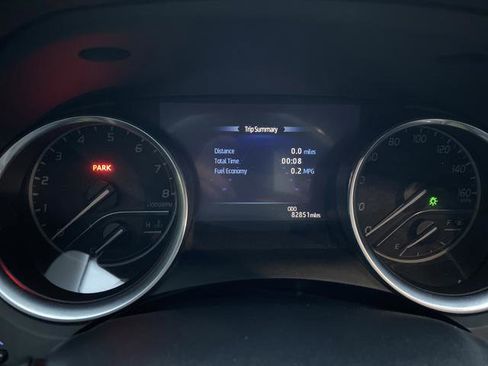 Used 2018 Toyota Camry XLE image 16