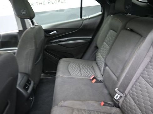 Used 2019 Chevrolet Equinox LT FWD image 22