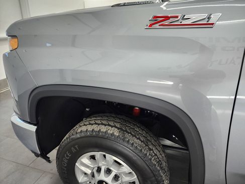 Used 2025 Chevrolet Silverado 2500 LT w/ All Star Edition image 41