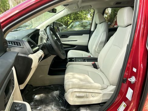 New 2026 Honda Odyssey EX-L image 11