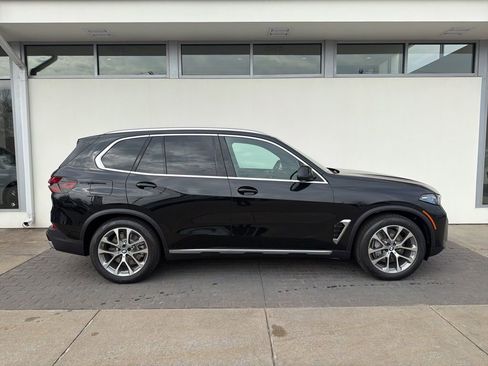 New 2026 BMW X5 xDrive50e AWD/4WD image 4