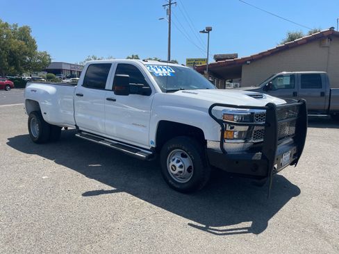 Used 2019 Chevrolet Silverado 3500 W/T w/ WT Convenience Package AWD/4WD image 2