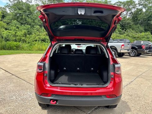 Used 2017 Jeep Compass Trailhawk AWD/4WD image 35