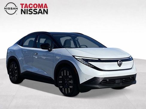 New 2026 Nissan Leaf Platinum+ w/ Cargo Package (Platinum+) image 5