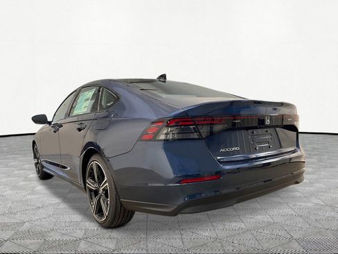 New 2026 Honda Accord SE image 4
