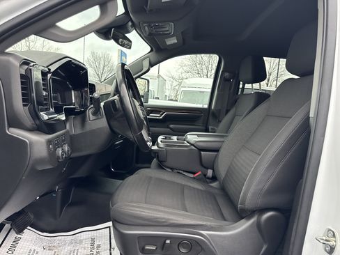 Used 2024 Chevrolet Silverado 3500 LT w/ Convenience Package image 21