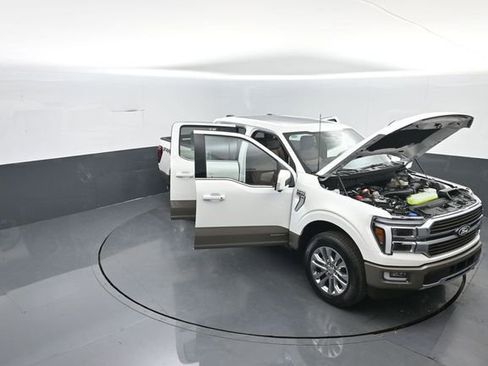 New 2026 Ford F150 King Ranch w/ Equipment Group 601A High image 40