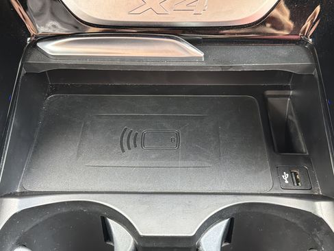 Certified 2025 BMW X4 xDrive30i AWD/4WD image 7