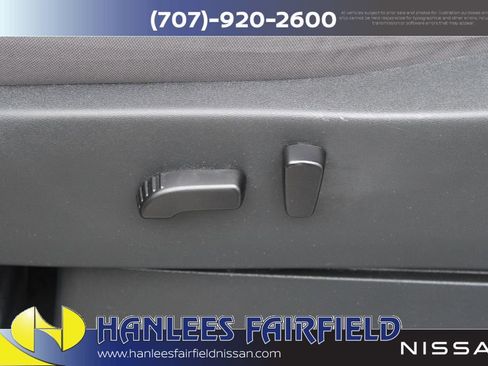 Used 2023 Nissan Frontier SV w/ Tow Package RWD image 13