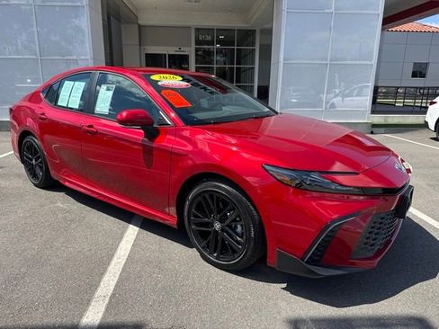 Certified 2026 Toyota Camry SE FWD image 7