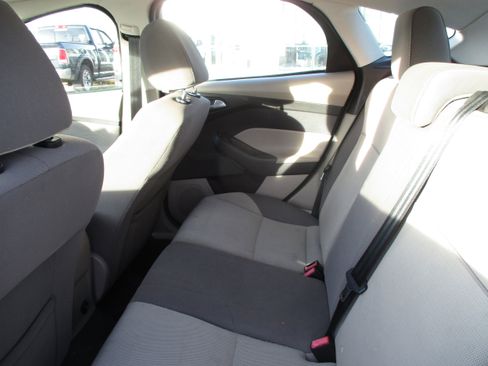 Used 2013 Ford Focus SE image 14