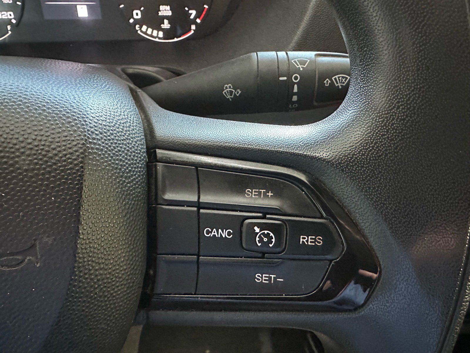 Used 2023 RAM ProMaster 3500 FWD image 31