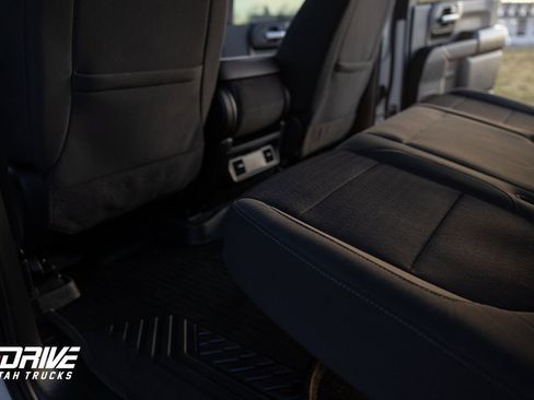 Used 2023 Chevrolet Silverado 2500 LT image 20