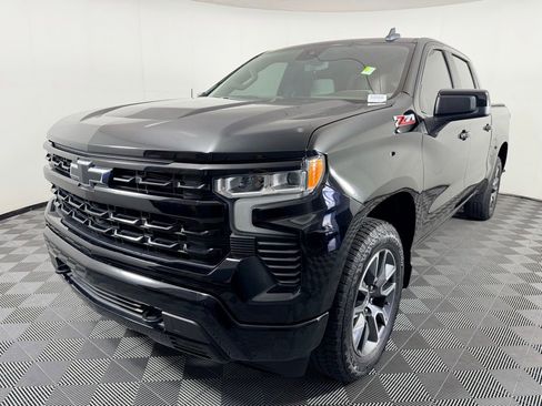 Used 2023 Chevrolet Silverado 1500 RST w/ Z71 Off-Road Package image 10