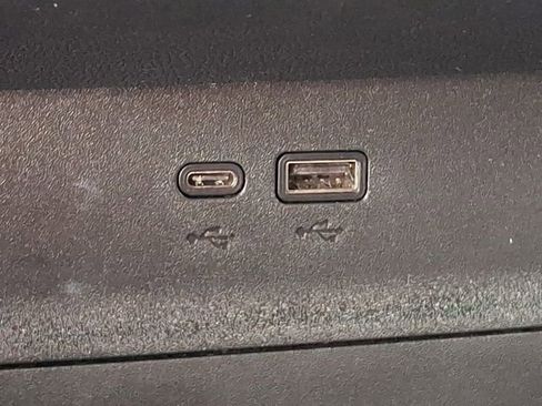 Used 2025 Chevrolet Equinox LT AWD/4WD image 25