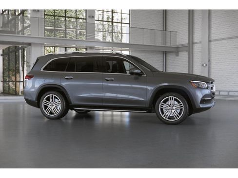 Used 2022 Mercedes-Benz GLS 450 4MATIC image 17