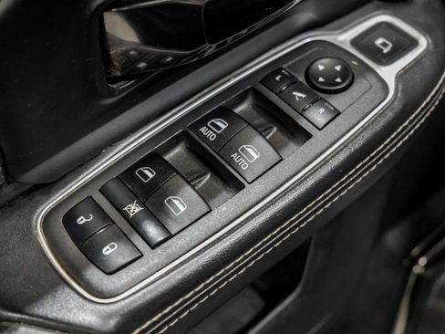 Used 2022 RAM 3500 Limited AWD/4WD image 42