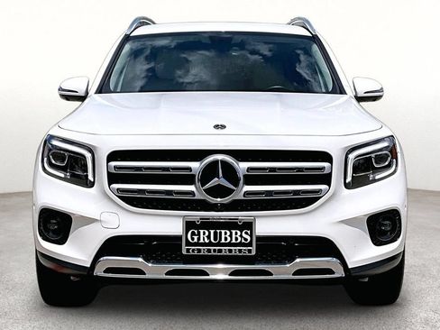 Used 2022 Mercedes-Benz GLB 250 image 3