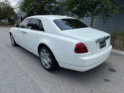 Used 2012 Rolls-Royce Ghost RWD image 3
