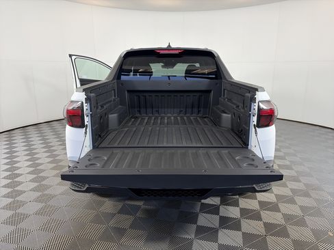 New 2025 Hyundai Santa Cruz SEL FWD image 14