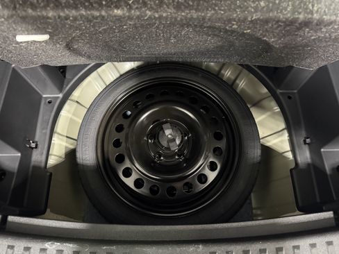 Used 2025 Chevrolet Equinox LT image 7