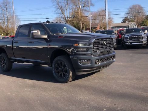 New 2026 RAM 2500 Big Horn AWD/4WD image 2