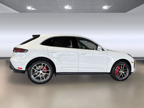 Used 2023 Porsche Macan S AWD/4WD image 8