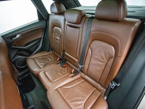 Used 2017 Audi Q5 2.0T Premium Plus image 25