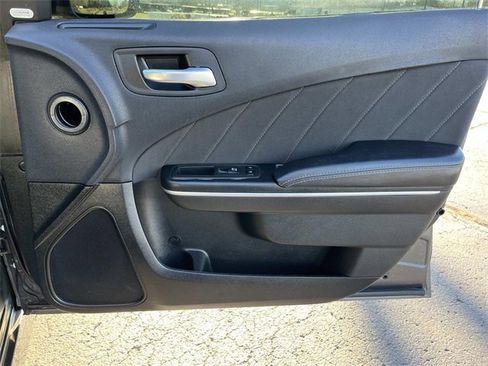 Used 2019 Dodge Charger GT image 24