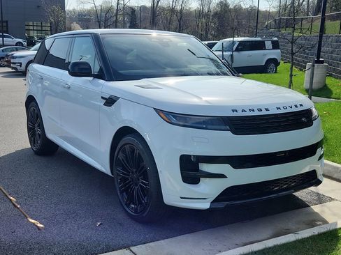 New 2026 Land Rover Range Rover Sport Dynamic SE AWD/4WD image 10