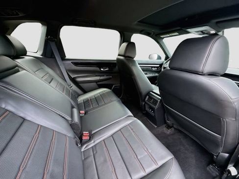 Used 2025 Honda CR-V Sport Touring image 28