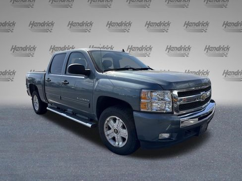 Used 2011 Chevrolet Silverado 1500 LT w/ All-Star Edition image 2