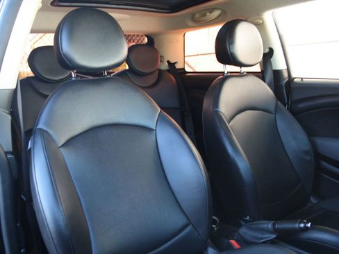 Used 2012 MINI Cooper S image 10