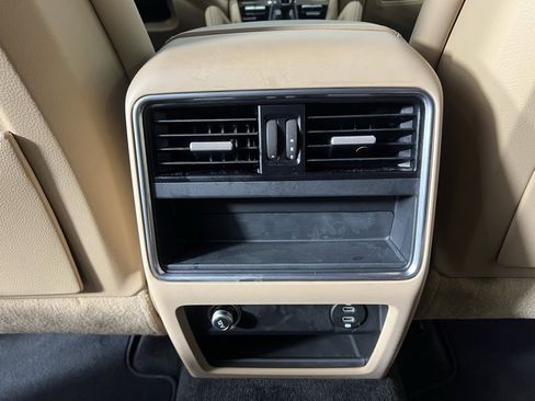 Certified 2023 Porsche Cayenne image 26