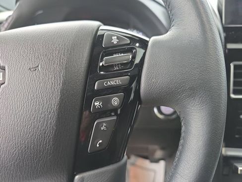 Used 2024 Nissan Armada SL w/ Midnight Edition Package image 43