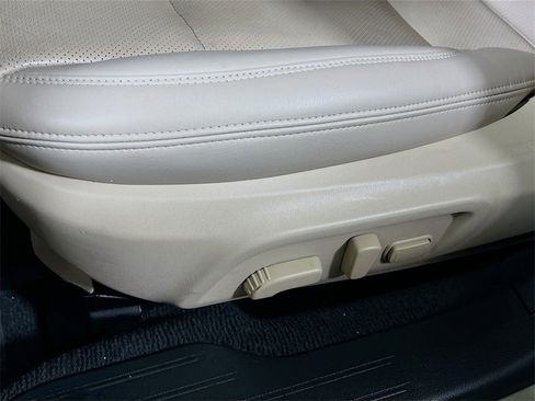 Used 2018 Subaru Outback 3.6R Limited image 18