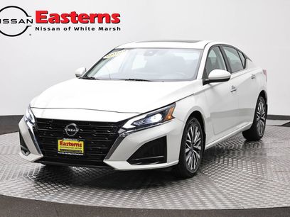 Used 2023 Nissan Altima 2.5 SV w/ SV Premium Package