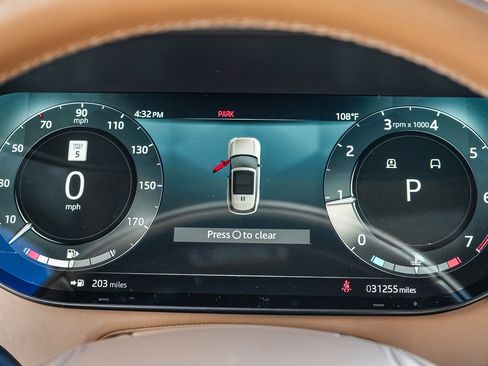 Certified 2023 Land Rover Range Rover SE AWD/4WD image 23