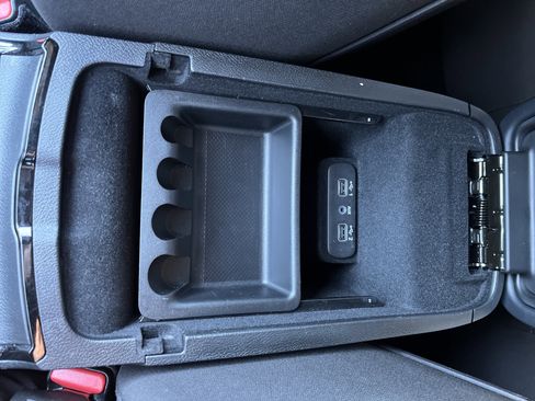 Used 2022 Dodge Charger R/T w/ Harman/Kardon Audio Group image 33