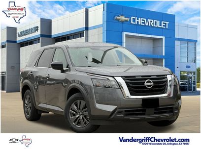 Used 2023 Nissan Pathfinder S w/ Cargo Package