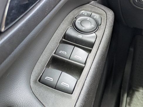 Used 2024 Chevrolet Equinox LT FWD image 20