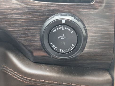Used 2022 Ford Expedition King Ranch RWD image 28