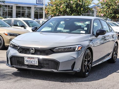 Certified 2025 Honda Civic Sport image 3