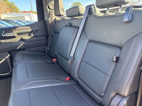 Used 2024 GMC Sierra 1500 SLT image 26