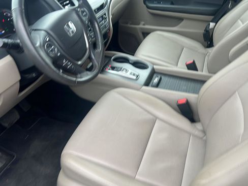 Used 2023 Honda Ridgeline RTL-E image 16